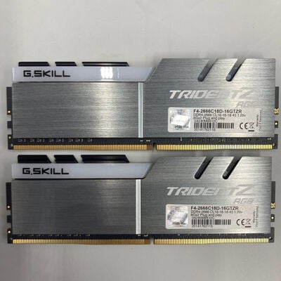 【熊本浜線店】中古  8GB 2枚組(合計16GB) PC4-21300/DDR4-2666 デスクトップ用 190926 