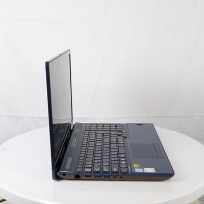 【通販センター】中古  Fujitsu FMV LIFEBOOK AH77/B3 FMVA77B3L(Intel Core i7 8550U/8GB/SSD480GB/BD Writer/オンボード/15.6/1920x1080/Wi-Fi/W11H64 MAR) 185407 