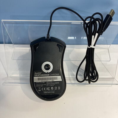 【博多店】中古  Razer deathadder chroma (有線 ｹﾞｰﾐﾝｸﾞﾏｳｽ) 3310006507 