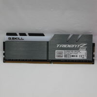 中古  PC4-25600 8GB デスクトップ用(DDR4-3200) 140727 