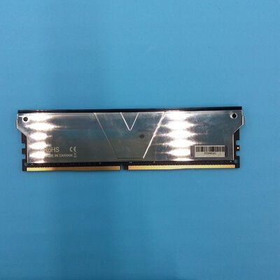 【秋葉原本店】中古  PC4-25600 32GB デスクトップ用(DDR4-3200) 143224 