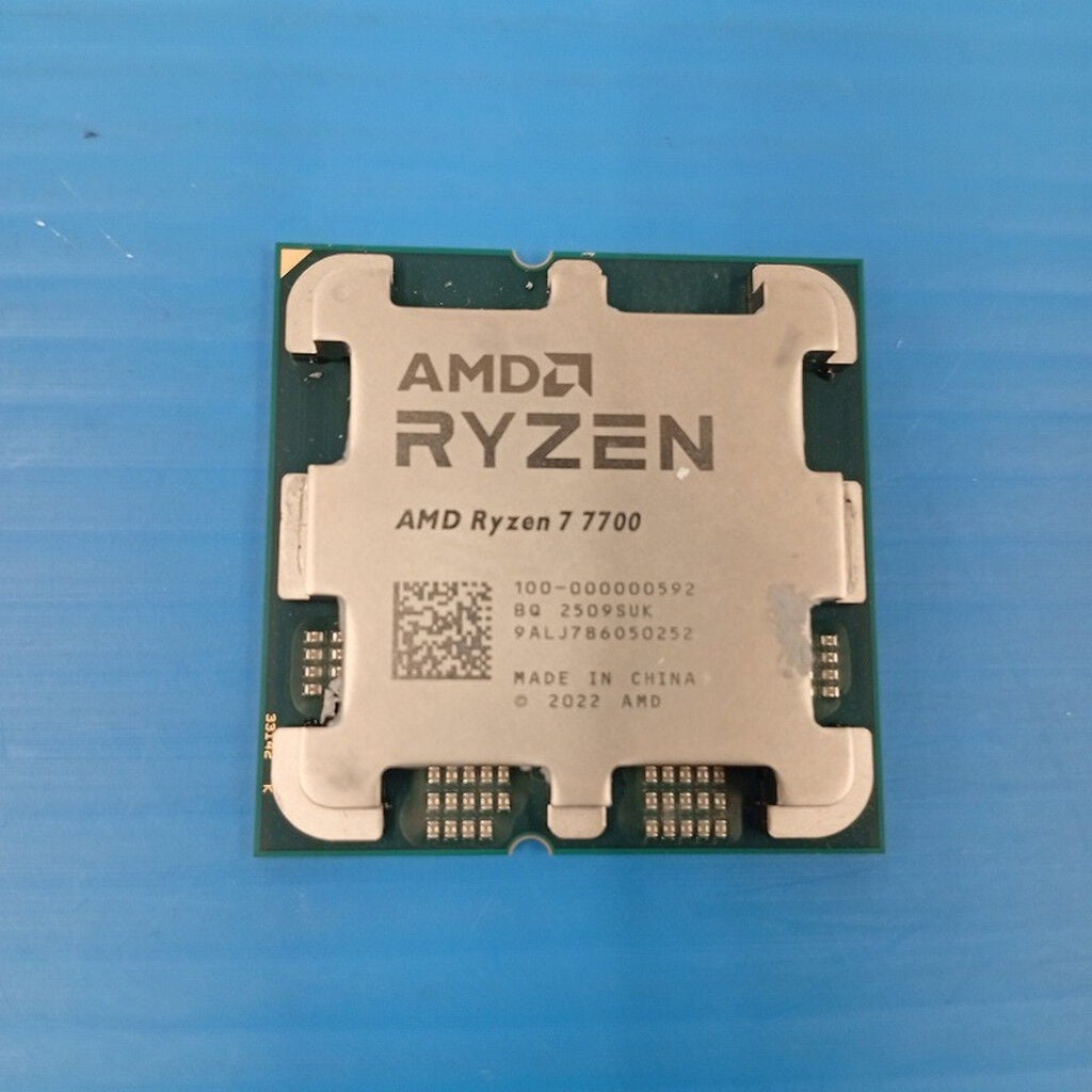 中古 AMD Ryzen 7 7700 (AM5/3.8GHz/40M/C8/T16/65W) 1460024624