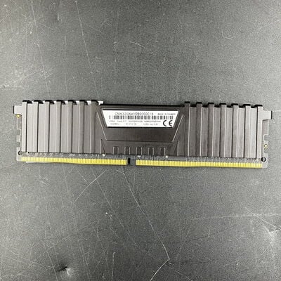 【大須店】中古  PC4-24000 16GB デスクトップ用 135636 