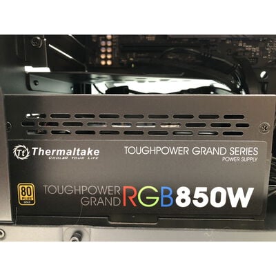 【水戸赤塚店】中古  自作PC(i9 9900K/32GB/SSD1TB/HDD6TB/RTX2080Ti) 4680001876【11/6値下げ!】 