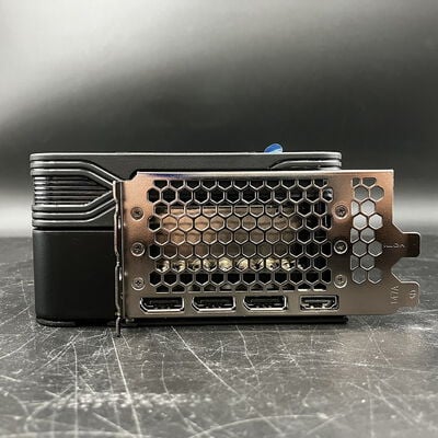 【大須店】中古  Palit NE75080019T2-GB2030G (RTX5080 GameRock) 3120023191