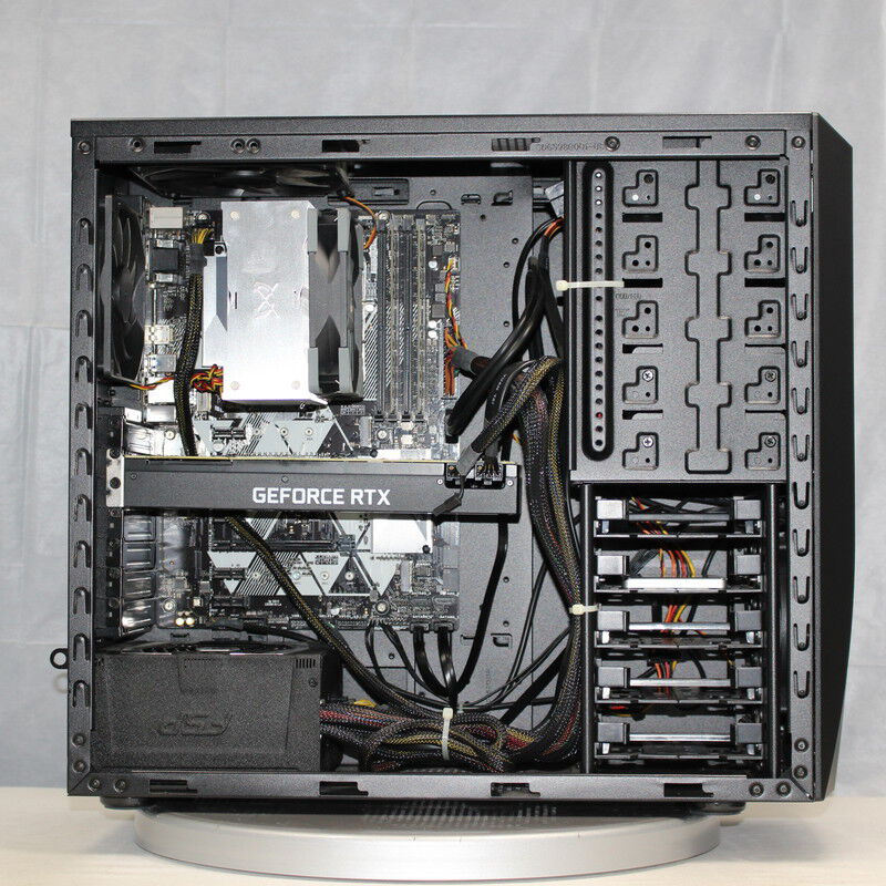 中古 THIRDWAVE GALLERIA KT(Intel Core i7 9700K/32GB/SSD250GB