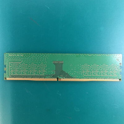 【佐賀南部バイパス店】中古  PC4-25600 8GB デスクトップ用(DDR4-3200) 140727 