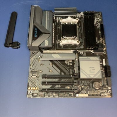 【前橋ｲﾝﾀｰｱｶﾏﾙ店】中古  GIGABYTE B850 EAGLE WF6E(B850 ATX DDR5) 4540002651 
