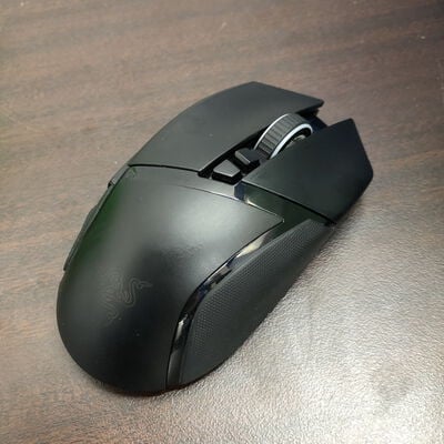 【福山ココローズ店】中古  Razer Basilisk Ultimate (RZ01-03170100-R3A1) 146979 