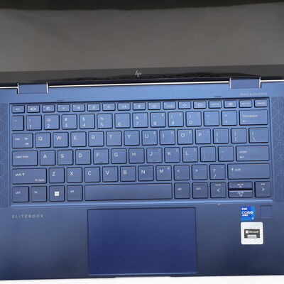 【通販センター】中古  HP Elite Dragonfly G2 (Intel Core  i7 1185G7 3.00GHz/16GB/SSD512GB/-/オンボード/13.3/1920x1080/Wi-Fi/WEBCAM/US配列/W11H64 MAR) 186496 