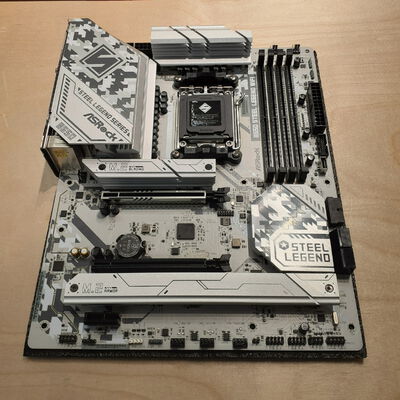 【鹿児島店】中古  ASRock B650 Steel Legend WiFi (B650 AM5 ATX) 4700000733 