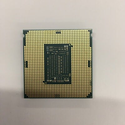 【博多店】中古  INTEL Core i7 8086K (1151/4.0GHz/12M/C6/T12) 138483 