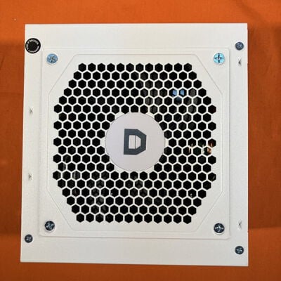 【なんば店】中古  ﾄﾞｽﾊﾟﾗｾﾚｸﾄ 750W-GOLD-ATX31-WH(750W WH ATX3.1) 3280021752 