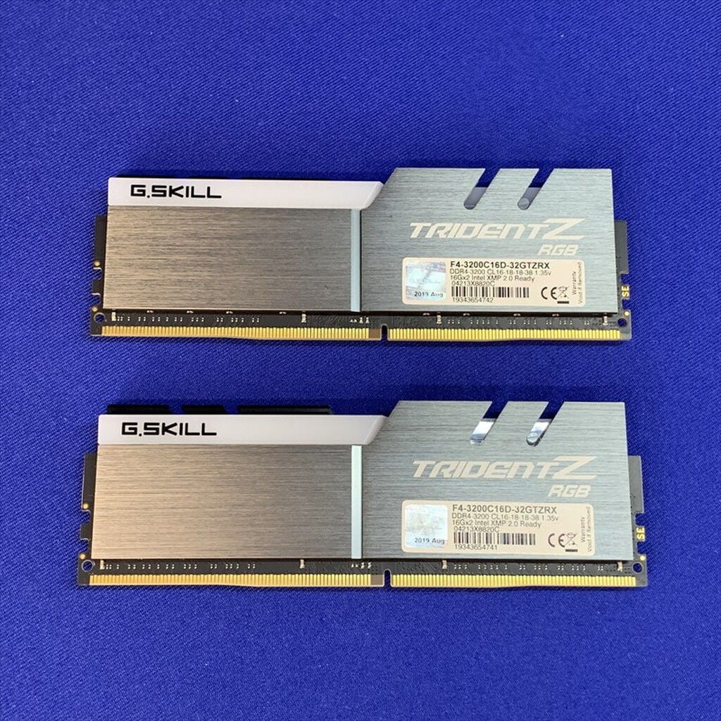 中古 16GB 2枚組(合計32GB) PC4-25600/DDR4-3200 デスクトップ用
