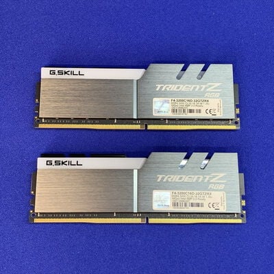 【横浜駅前店】中古  16GB 2枚組(合計32GB) PC4-25600/DDR4-3200 デスクトップ用 190913 