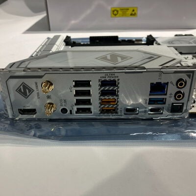 【鹿児島店】中古  ASRock X870 Steel Legend WiFi (X870 AM5 ATX DDR5) 172202 