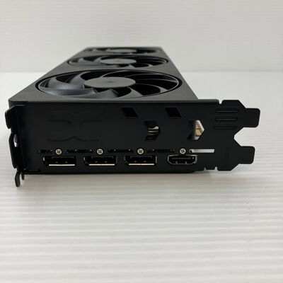 【秋葉原本店】中古  玄人志向 RD-RX9070XT-E16GB/TP (RX9070XT 16G) 176950 