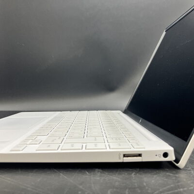 【大須店】中古  HP PAVILION Aero Laptop 3120023568 