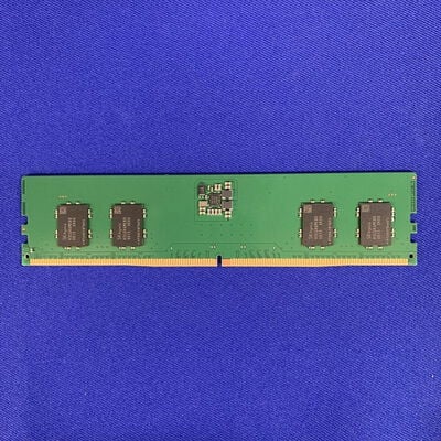 【横浜駅前店】中古  PC5-38400 8GB デスクトップ用 151530 