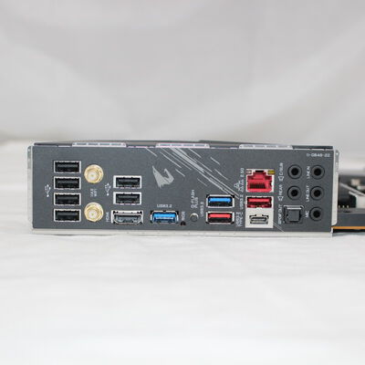 中古  GIGABYTE B550 AORUS PRO AX (B550 AM4 ATX DDR4) 179819 