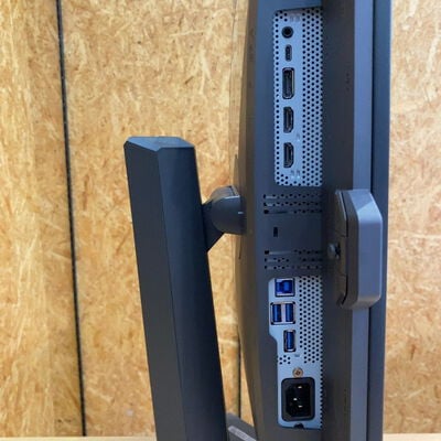 【座間相武台】中古  ASUS ROG Strix OLED XG27UCDMG(27インチ、240Hz、4K) 4510003131 