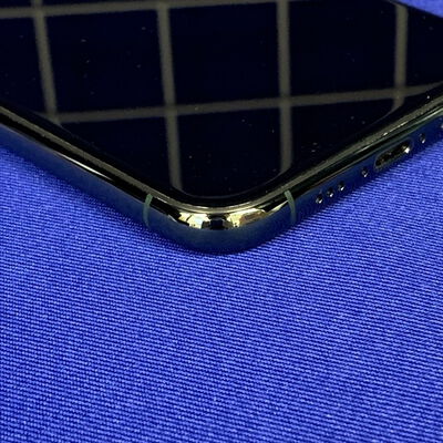 【横浜駅前店】中古  Apple iPhone11 Pro 5.8インチ 64GB (ミッドナイトグリーン) 国内版SIMロックフリー MWC62J/A 140632 