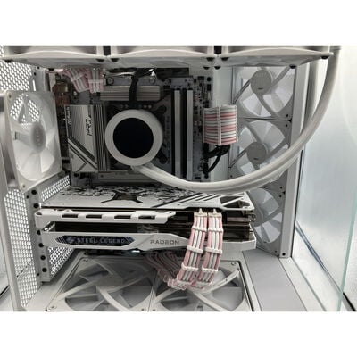 【座間相武台】中古  自作PC(i7 14700F/32GB/SSD1TB/HDD2TB/RX7800XT) 4510002041 