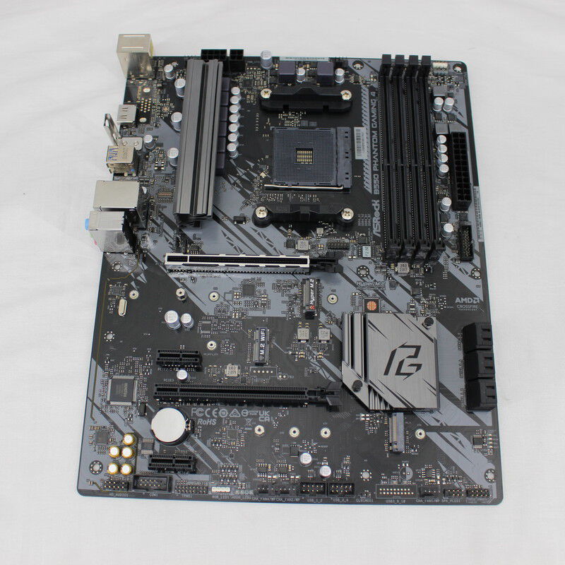 中古 ASRock B550 Phantom Gaming 4 (B550 AM4 ATX DDR4) 142933