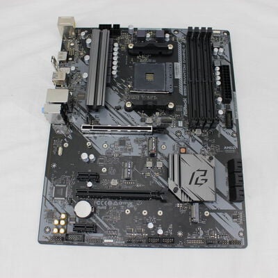 【通販センター】中古  ASRock B550 Phantom Gaming 4 (B550 AM4 ATX DDR4) 142933 