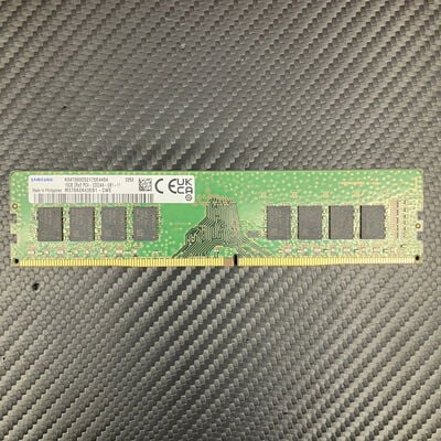 【富士青葉店】中古  PC4-25600 16GB デスクトップ用(DDR4-3200) 140728 