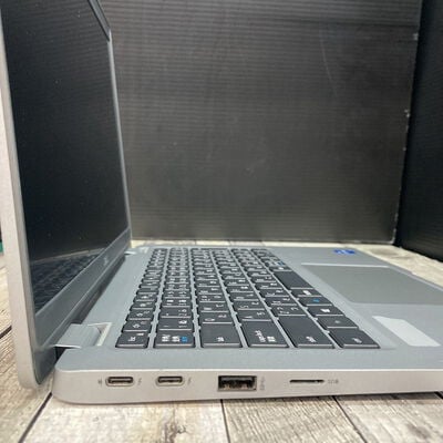 【広島店】中古  DELL Latitude 5320(Intel Core i5 1145G7 2.60GHz/16GB DDR4/SSD256GB/-/オンボード/13.3/1920x1080/Wi-Fi/WEBCAM/W11P/VBT) 192721 