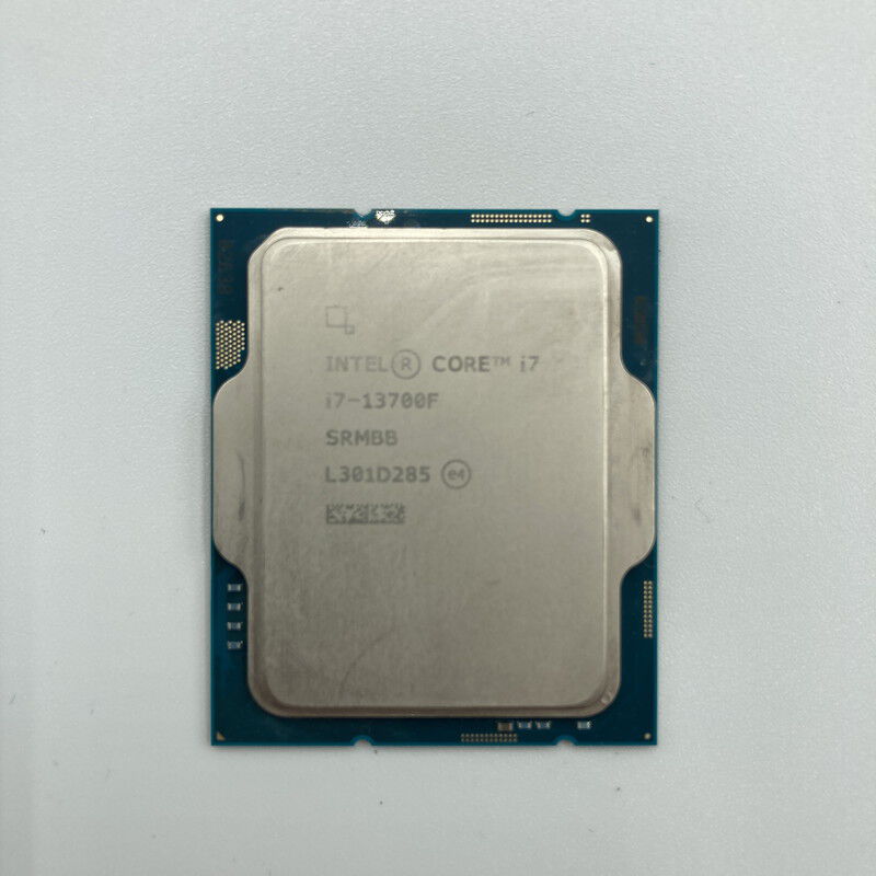中古 INTEL Core i7 13700F (1700/2.1G/30M/C16/T24) 154211