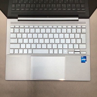 【秋葉原本店】中古  HP_Dragonfly_13.5_inch_G4(Core_i7_1365U/32GB/SSD512GB/W11P) 3410012763 