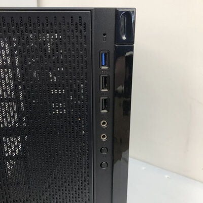 【徳島住吉店】中古  Thermaltake CA-1J4-00S1WN-00(Versa H18 mATX ｱｸﾘﾙ) 5230001027 