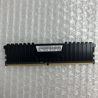 【秋葉原本店】中古  PC4-25600 8GB デスクトップ用(DDR4-3200) 140727 