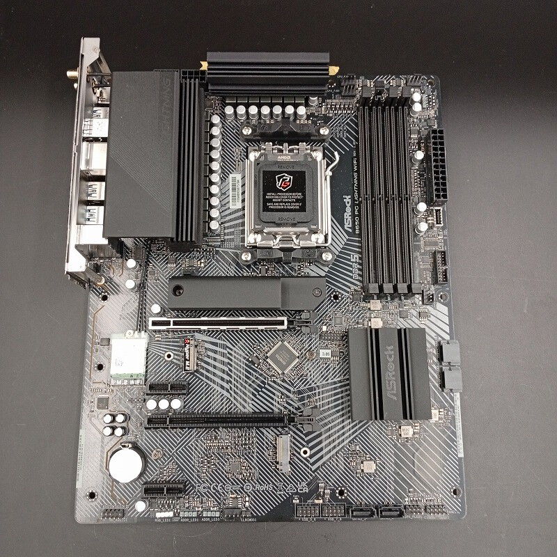 中古 ASRock B650 PG Lightning WiFi (B650 AM5 ATX DDR5