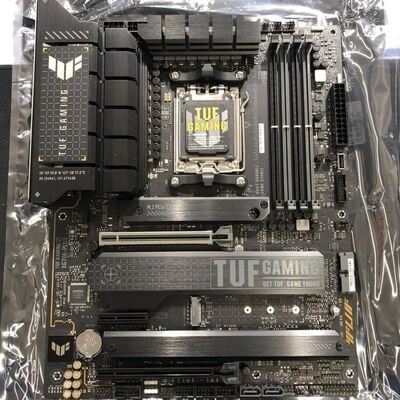 【福井日之出店】中古  ASUS TUF GAMING X670E-PLUS (X670E AM5 ATX DDR5) 152479 