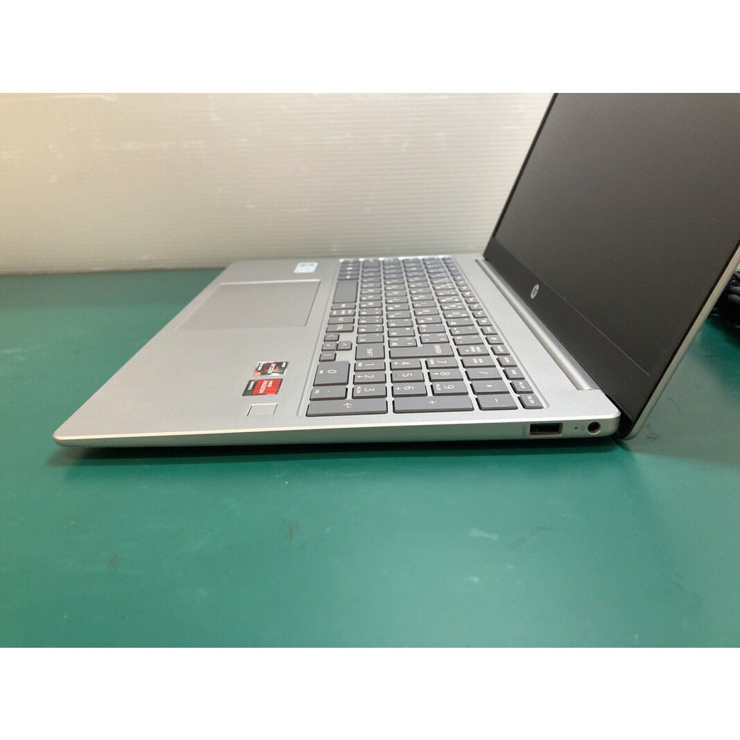 中古 HP Laptop 15-fc0003AU (AMD Ryzen5 7530U/16GB/SSD512GB//オン
