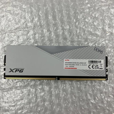 【秋葉原本店】中古  PC5-48000 16GB デスクトップ用(DDR5-6000) 149154 