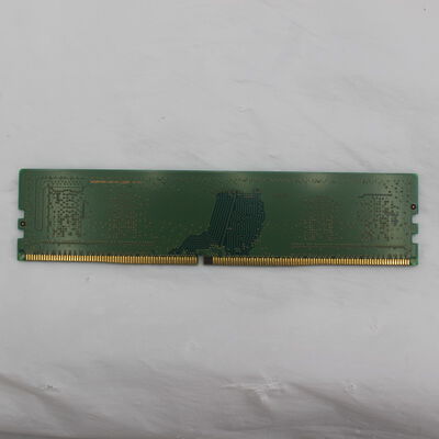 【通販センター】中古  PC4-25600 8GB デスクトップ用(DDR4-3200) 140727 