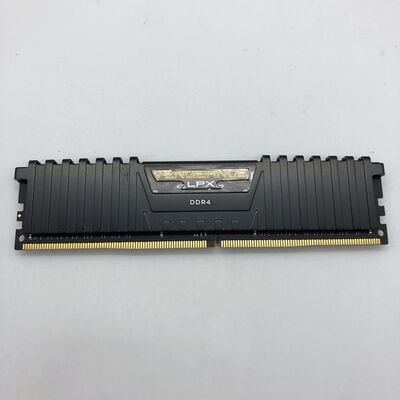【宇都宮鶴田店】中古  PC4-28800 32GB デスクトップ用(DDR4-3600) 143221 