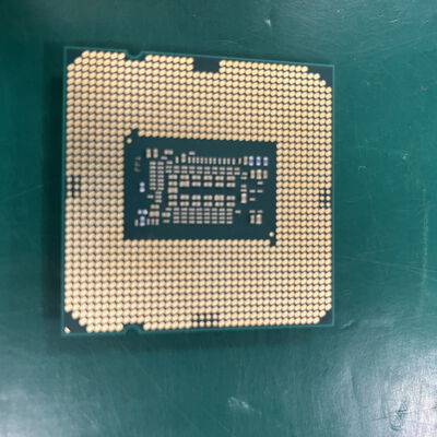 【大宮店】中古  INTEL Core i5 10500T (1200/2.3G/12M/C6/12) 142724 