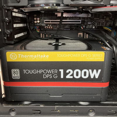 【京都店】中古  デスクトップパソコン(i9 9900K/32GB/SSD512GB+80GB/HDD3TB+2TB/GTX960/W10P) 3180006879 