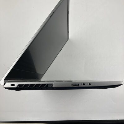 【なんば店】中古  THIRDWAVE raytrek R5-TA5 (i7 11800H/32GB/SSD1TB/RTX3050/WLAN/15.6FHD) 199269 