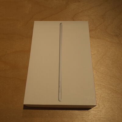 【鹿児島店】中古  Apple iPad mini （第5世代/2019） Wi-Fi 256GB シルバー MUU52J/A 139401 