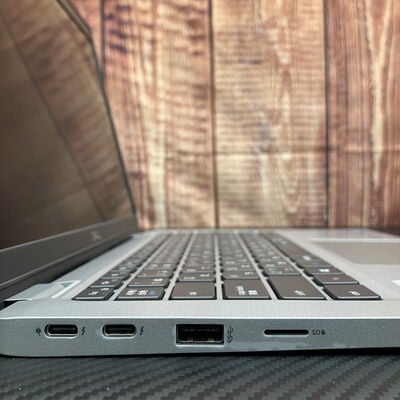 【富士青葉店】中古  DELL Latitude 5320(Intel Core i5 1145G7 2.60GHz/16GB DDR4/SSD256GB/-/オンボード/13.3/1920x1080/Wi-Fi/WEBCAM/W11P/VBT) 192757 