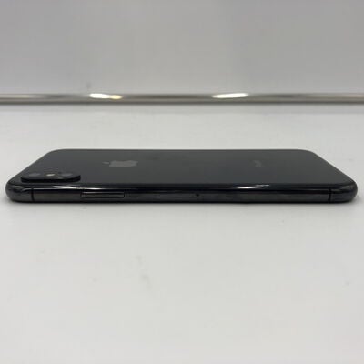 【福井日之出店】中古  【docomo】 iPhoneX 5.8インチ 64GB (スペースグレイ) MQAX2J/A 136255 