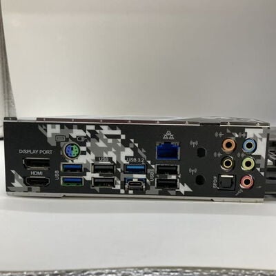 【八王子店】中古  【付属品欠品】 ASRock B550 Steel Legend (B550 AM4 ATX DDR4) 3480040219 