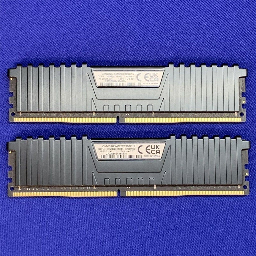 中古 16GB 2枚組(合計32GB) PC4-25600/DDR4-3200 デスクトップ用