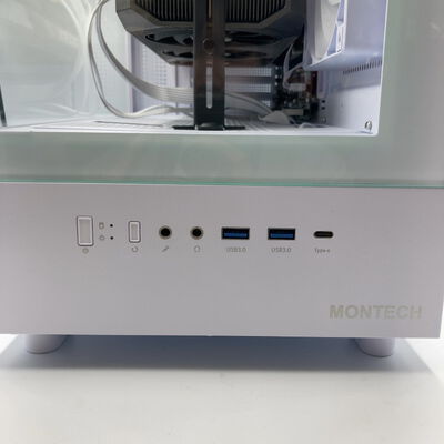 【水戸赤塚店】中古  自作PC(Ryzen 7 7800X3D/32GB/SSD2TB+1TB+1TB/-/RTX5070Ti/OSなし) 4680004062 